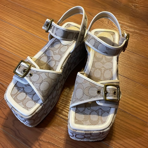 COACH Naomi Jacquard Flatform ~ 10 - Picture 1 of 13